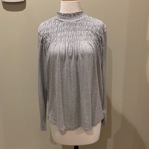 Sundance Knit top size XL Cotton blend EUC